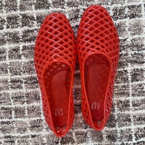 GAP jelly flats